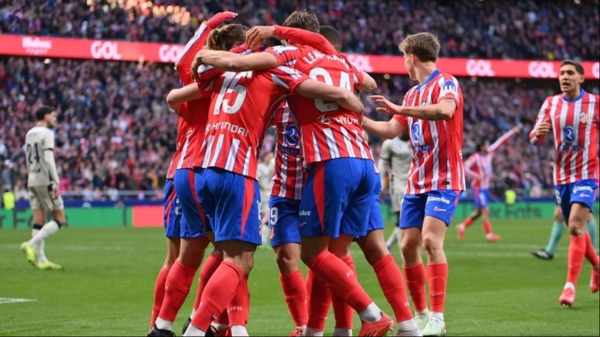 Atlético is looking for a left-back: 3 options on the table.